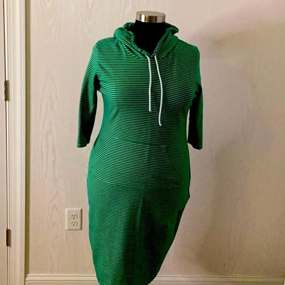 Lounge Wear Green and White Striped Dress Hoodie Style Plus Size - Picture 1 of 6